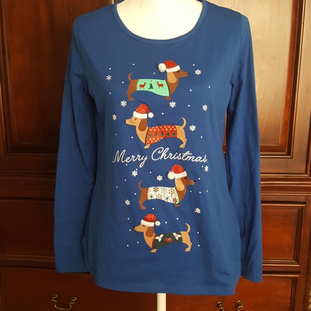 Christmas tee with Dachsunds